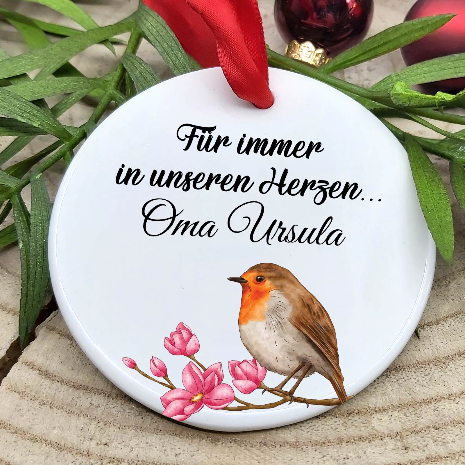 Für immer in unseren Herzen - Weihnachtskugel aus Keramik