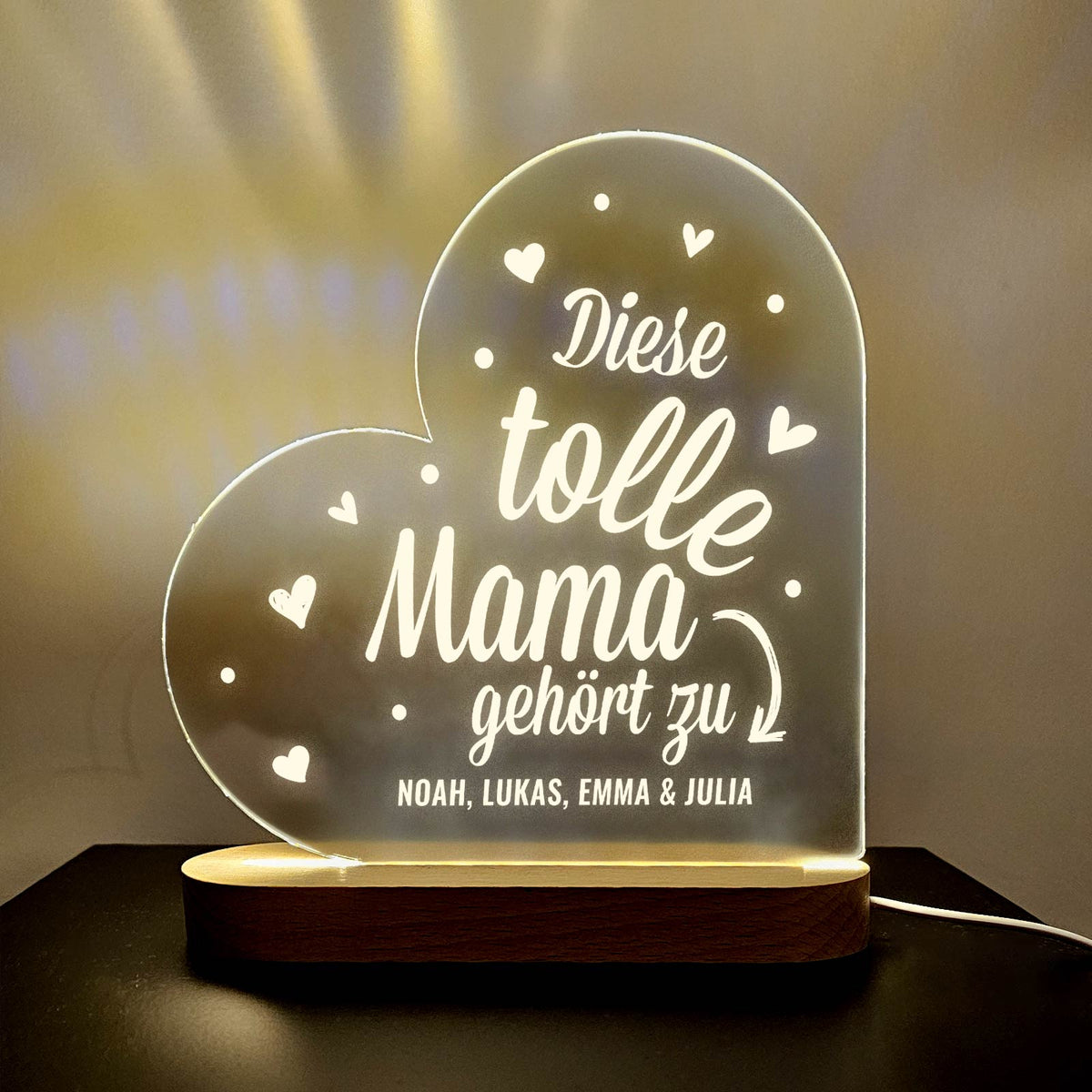 Diese tolle Oma / Mama gehört zu – LED-Lampe