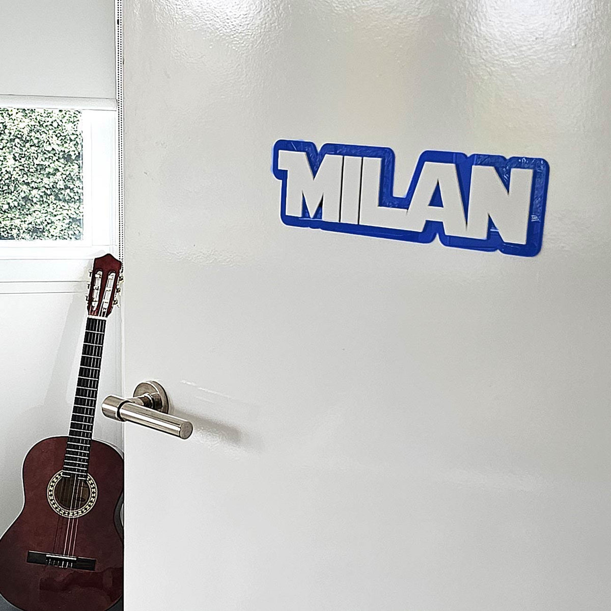 Namensschilder im Stil beliebter Filme und Serien