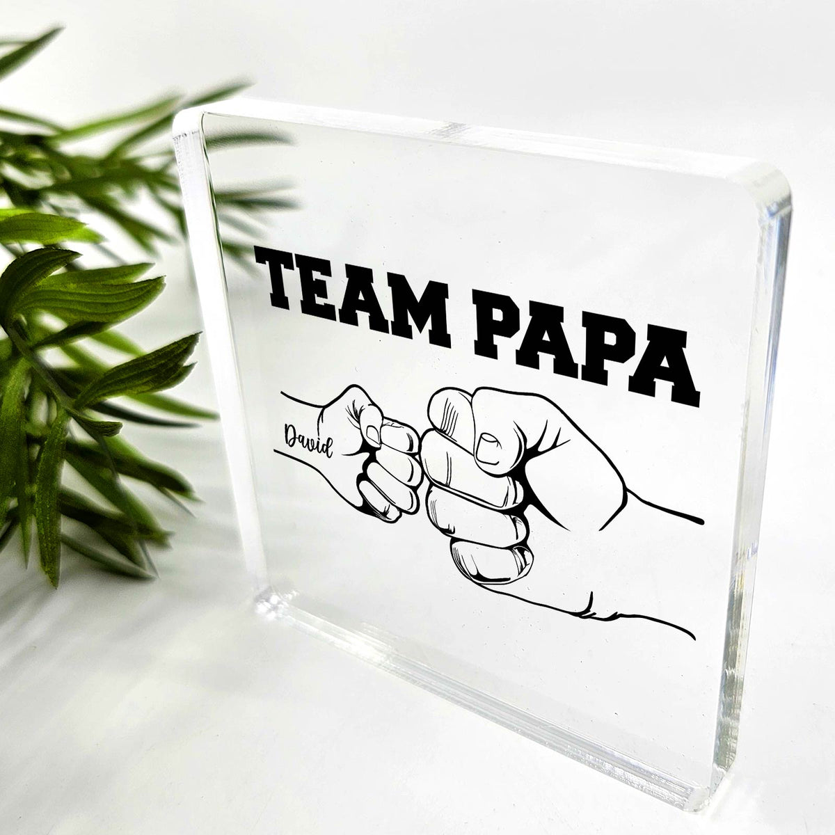 „Team Papa“ Fistbump-Plakette mit Kindernamen – Geschenk für Väter