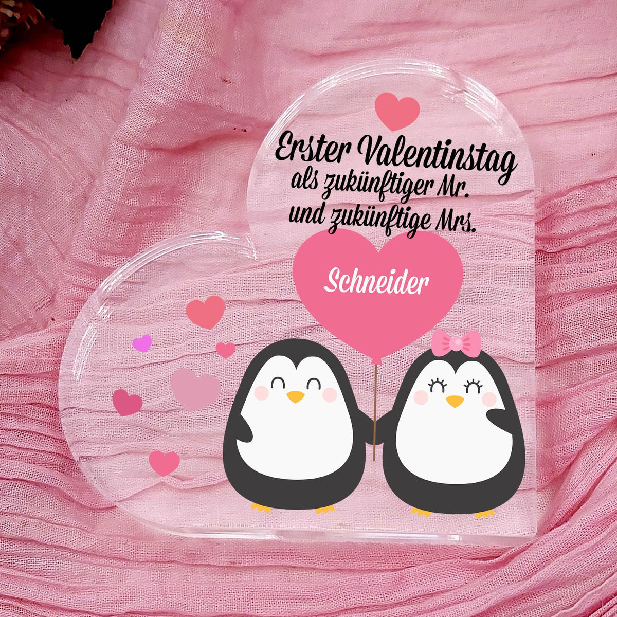 Erster Valentinstag als Verlobte – Plexiglasherz