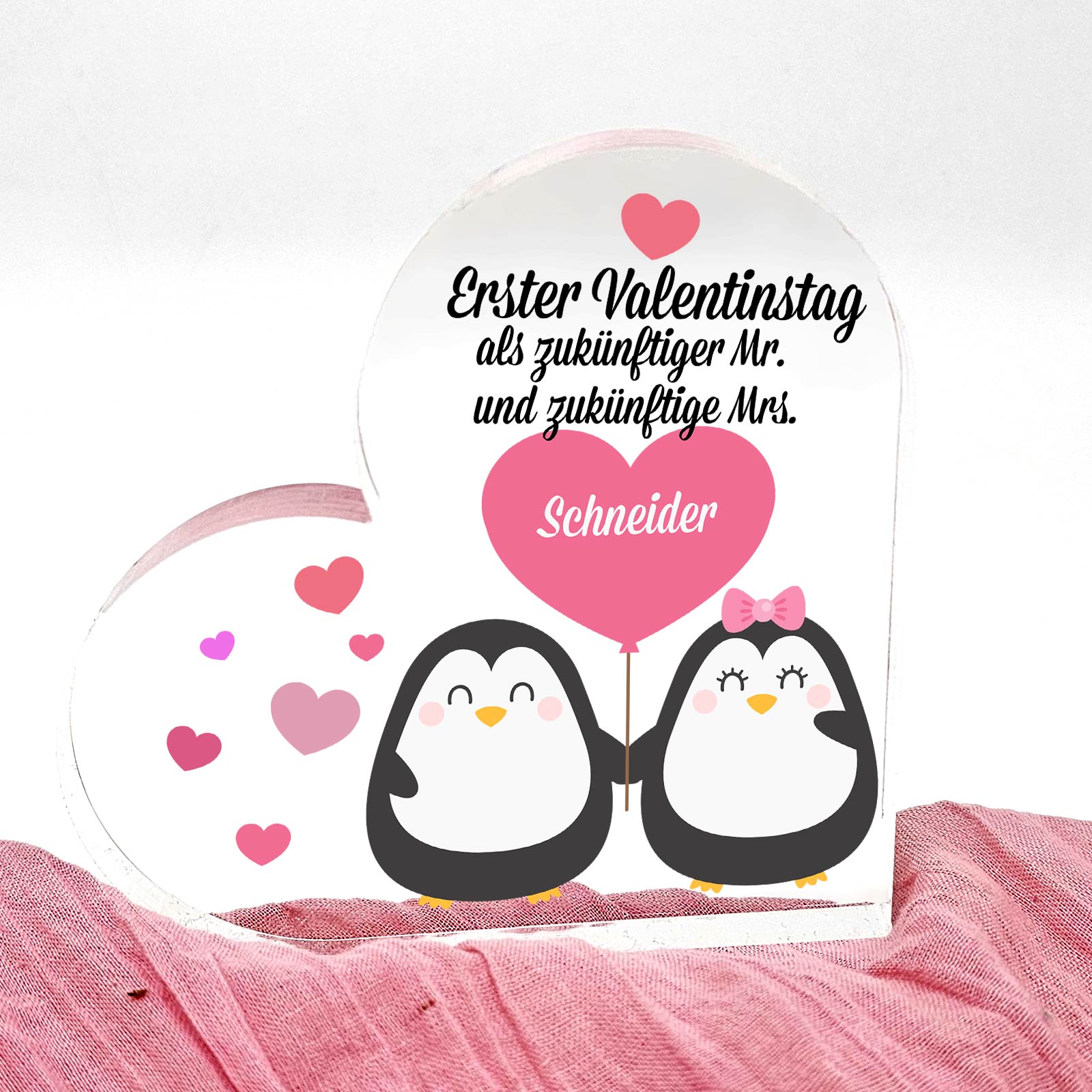 Erster Valentinstag als Verlobte – Plexiglasherz