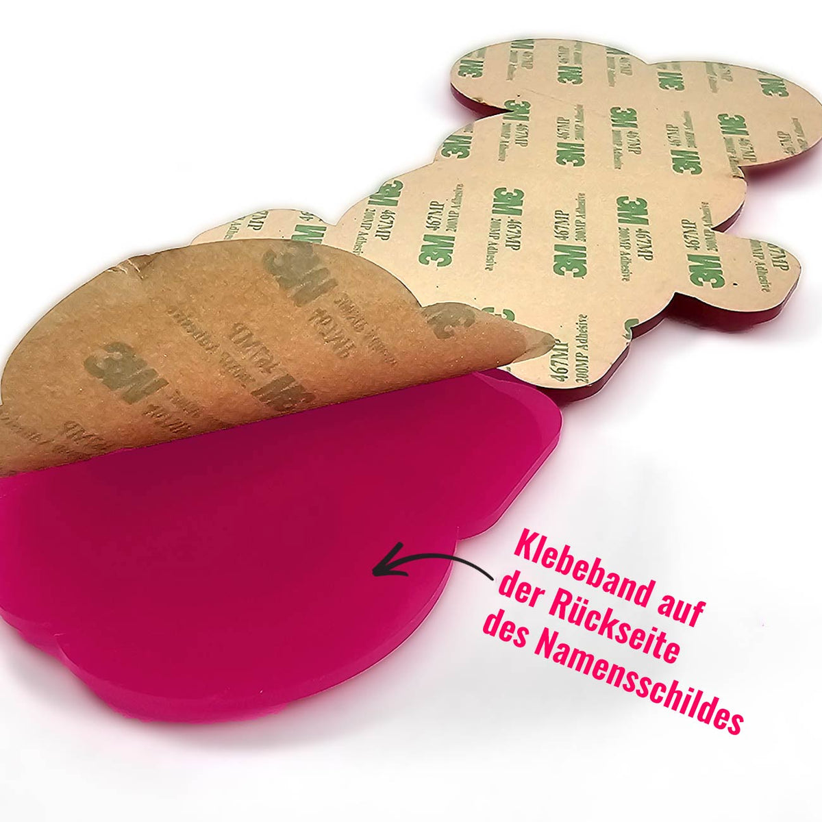 Namensschilder im Stil beliebter Filme und Serien