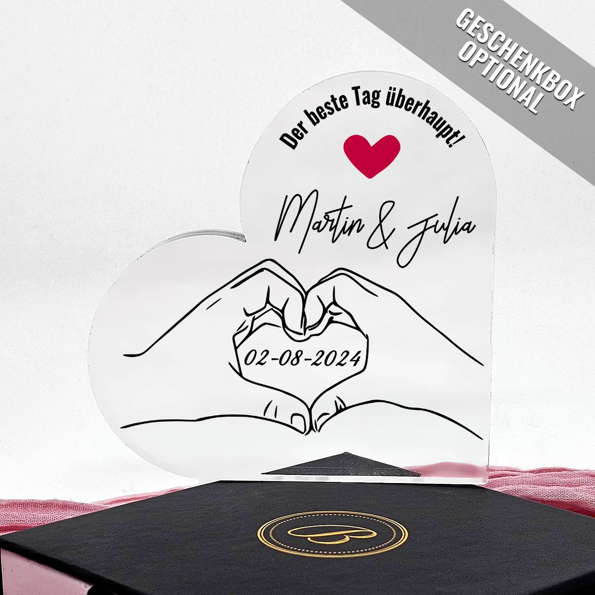 Herzformende Hände – Plexiglasherz