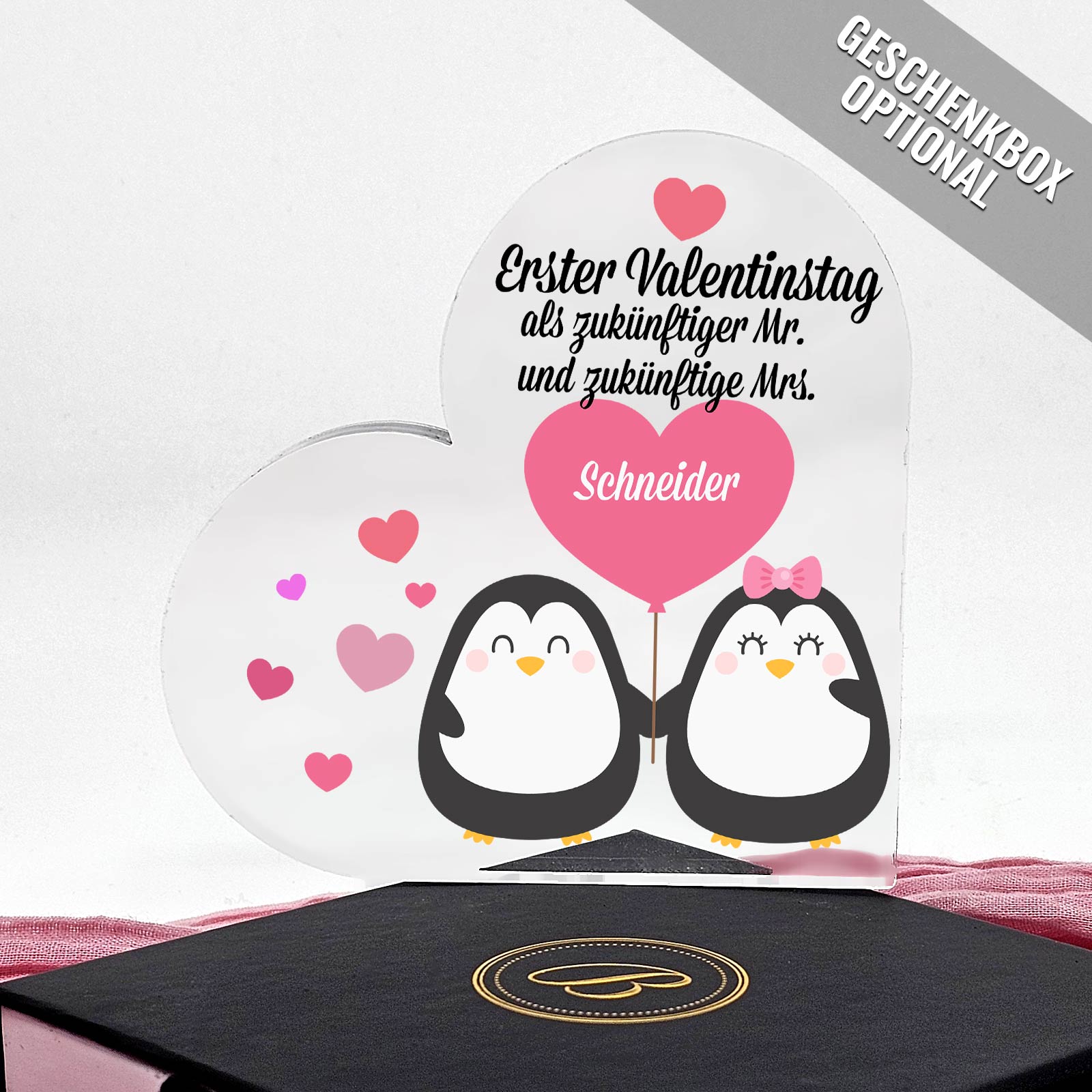 Erster Valentinstag als Verlobte – Plexiglasherz