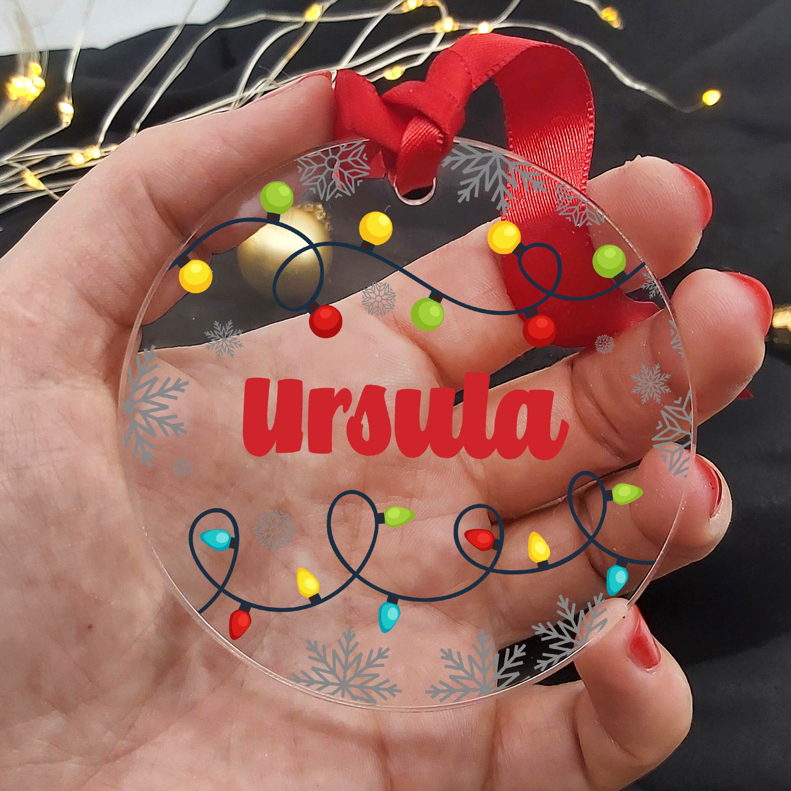 Weihnachtsdeko mit Lichterdesign und Namensgravur